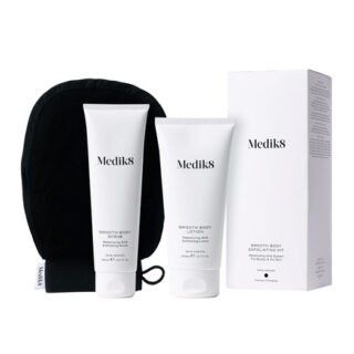 Medik8-Smooth Body Exfoliating-Kit.webp SMOOTH BODY EXFOLIATING KIT Набір для відлущування (або ексфоліації) шкіри тіла