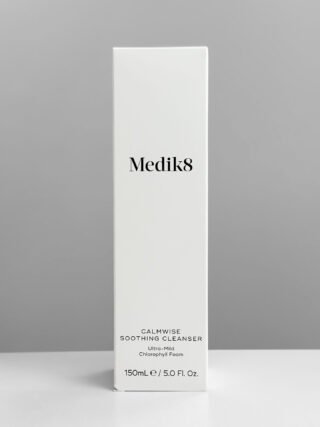 CALMWISE SOOTHING CLEANSER  Ніжна пінка з хлорофілом для очищення чутливої шкіри.