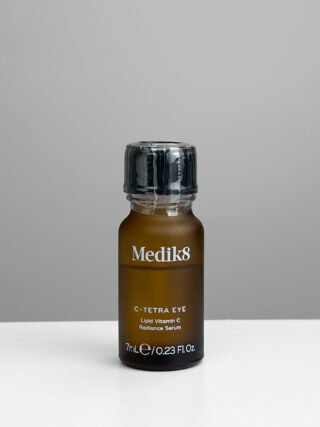 medik8-c-tetra eye2-serum.webp C-TETRA EYE Антиоксидантна сироватка з ліпідним вітаміном С для шкіри навколо очей