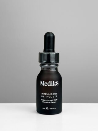 medik8-inteligent retinol 3-serum.webp RETINOL 3TR Нічна сироватка з ретинолом 0,3%