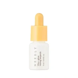 Needly-Vita C glow toning-ampoule(5) Vita C glow toning ampoule Тонізуюча сироватка з вітаміном С для сяяння шкіри. Мініатюра.