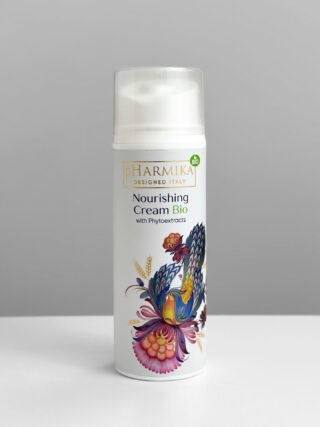 Nourishing biocream with medical extracts  Живильний біокрем з фітоекстрактами